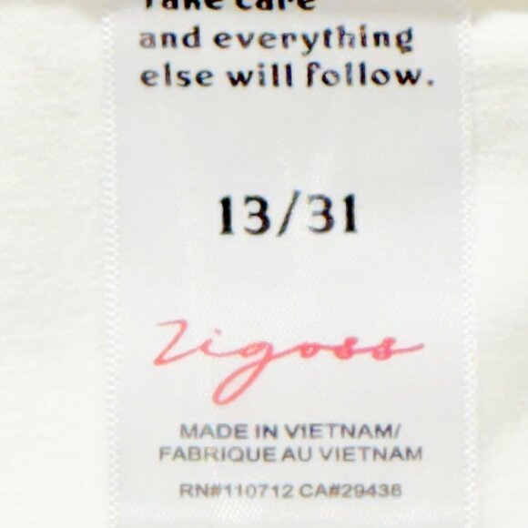 Vigoss Women's Stretch High Rise Straight Leg Belted Ivory Jeans Size 13/31 NWT - Picture 7 of 12